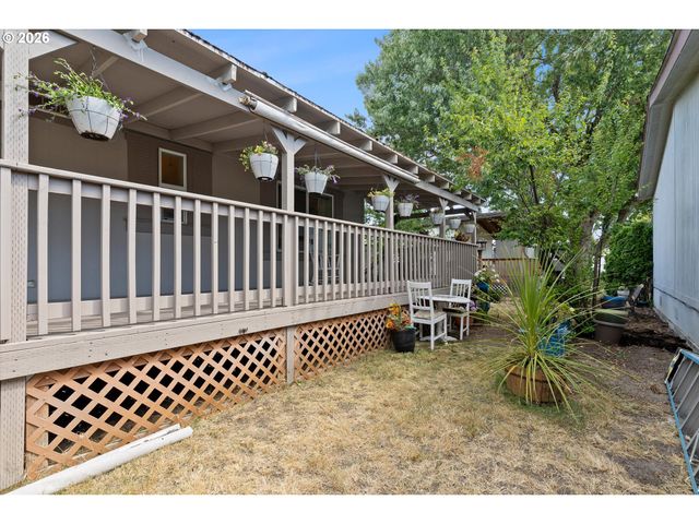 1503 N HAYDEN ISLAND Dr 17, Portland, OR 97217