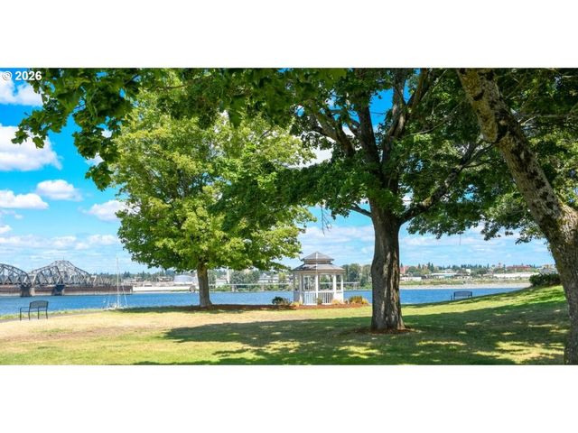 1503 N HAYDEN ISLAND Dr 17, Portland, OR 97217