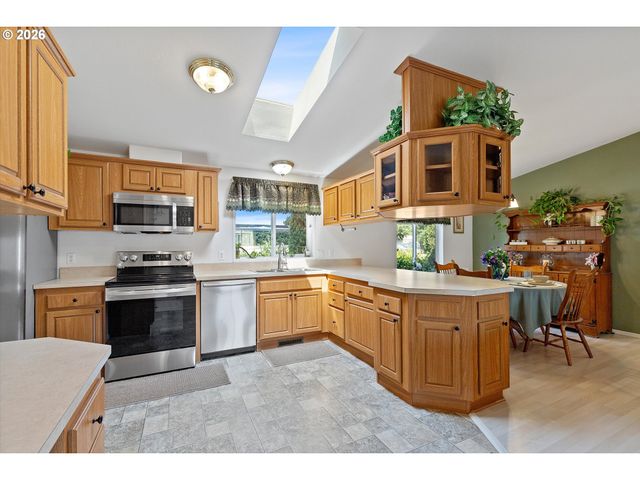 1503 N HAYDEN ISLAND Dr 17, Portland, OR 97217