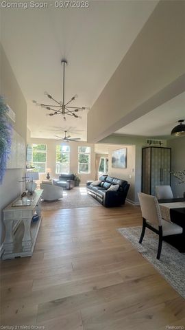 16437 Sleepy Hollow Drive, Fenton Charter Township, MI 48430