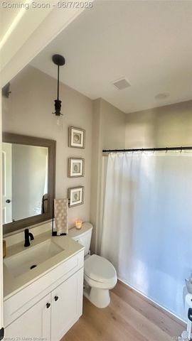 16437 Sleepy Hollow Drive, Fenton Charter Township, MI 48430