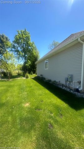 16437 Sleepy Hollow Drive, Fenton Charter Township, MI 48430