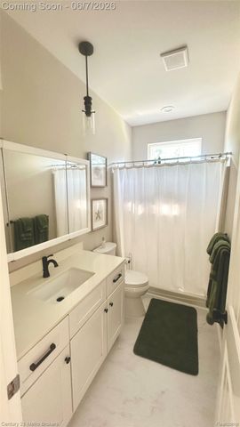 16437 Sleepy Hollow Drive, Fenton Charter Township, MI 48430