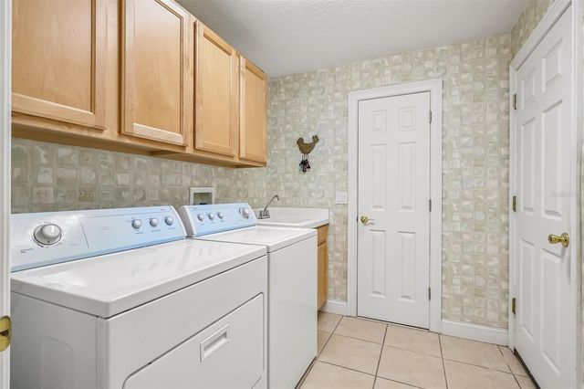 8525 BOWDEN WAY, Windermere, FL 34786