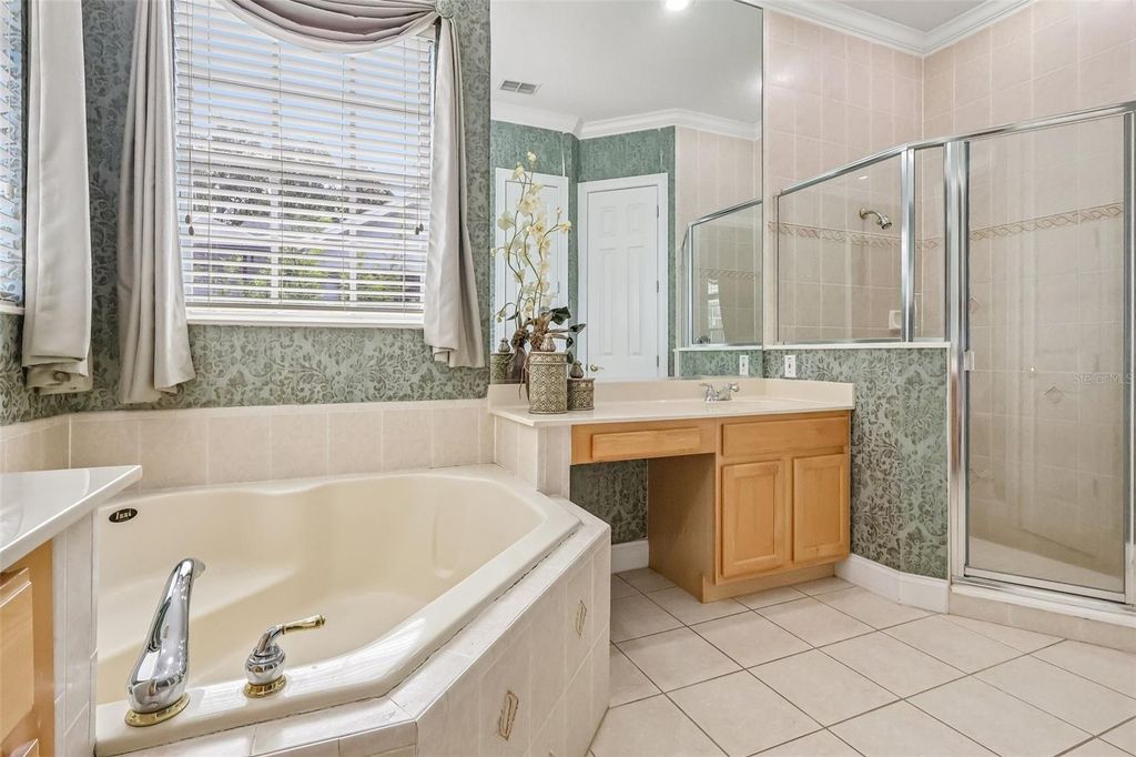 Image 36 of property listing at 8525 BOWDEN WAY, Windermere, FL 34786