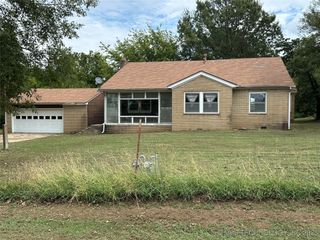 12539 N 177th East Avenue, Collinsville, OK 74021