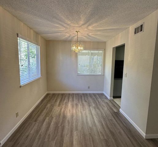 995 Henderson Avenue, Sunnyvale, CA 94086