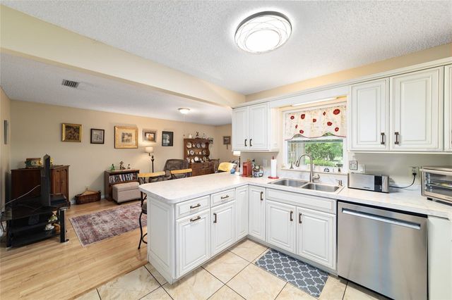 9040 SW 87TH AVENUE C, Ocala, FL 34481