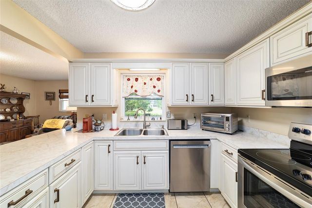 9040 SW 87TH AVENUE C, Ocala, FL 34481