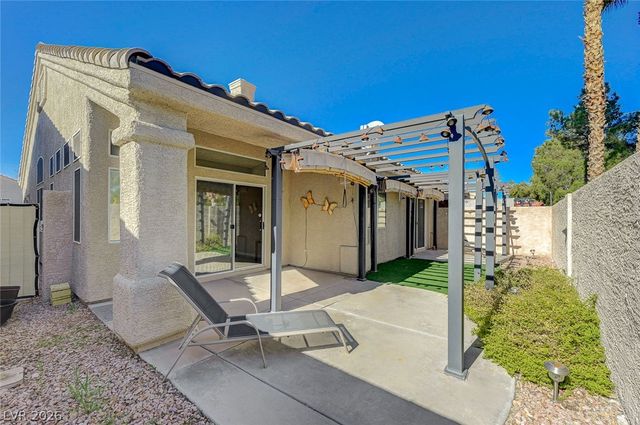 5060 Shadow River Street, Las Vegas, NV 89148