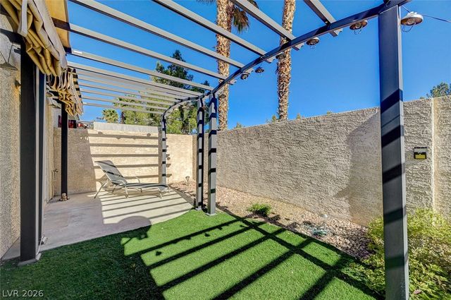 5060 Shadow River Street, Las Vegas, NV 89148