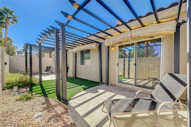 5060 Shadow River Street, Las Vegas, NV 89148