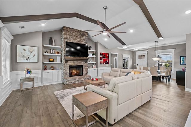 1311 Montieri Drive, Centerton, AR 72719