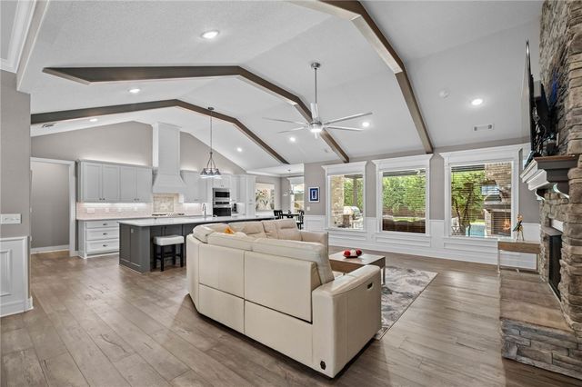 1311 Montieri Drive, Centerton, AR 72719