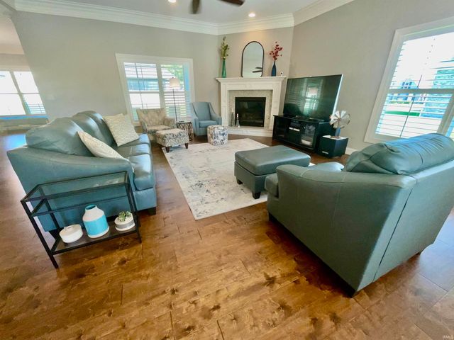 8831 Jenkins Drive, Evansville, IN 47725