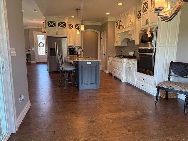 8831 Jenkins Drive, Evansville, IN 47725