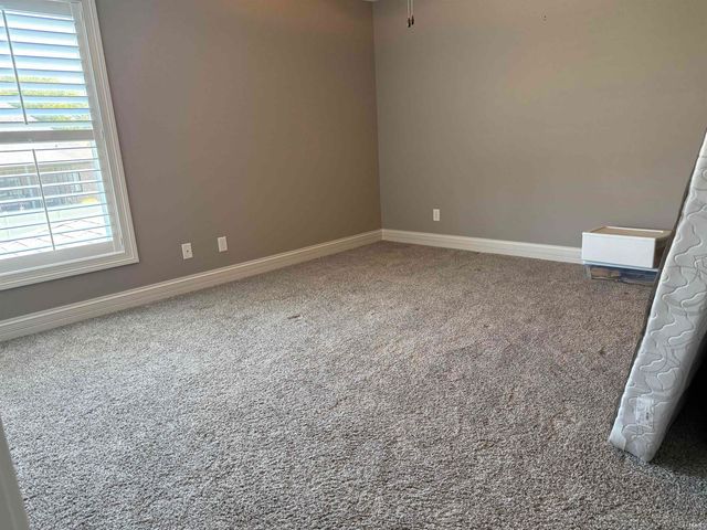 8831 Jenkins Drive, Evansville, IN 47725