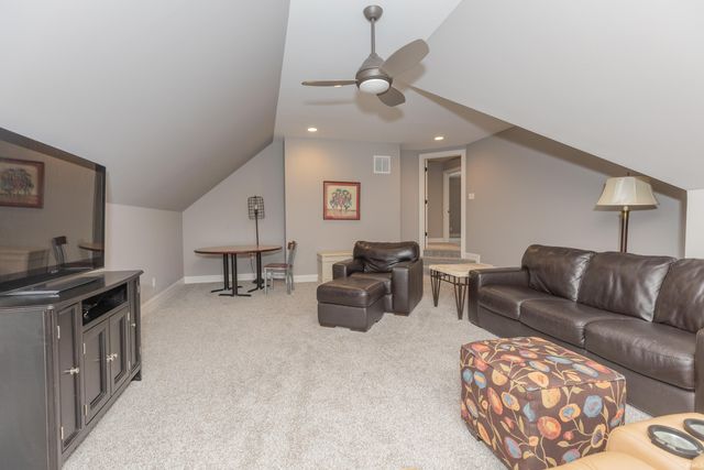 8831 Jenkins Drive, Evansville, IN 47725