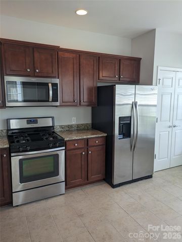 9015 Smokey Hill Lane, Fort Mill, SC 29707