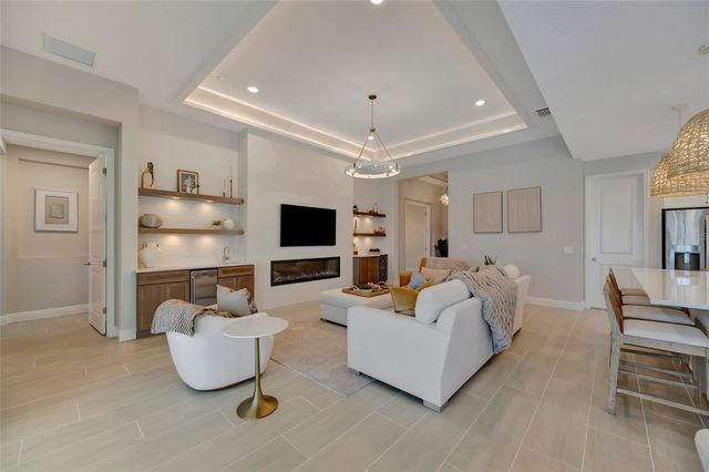 1124 WATERLINE COURT, Sarasota, FL 34240