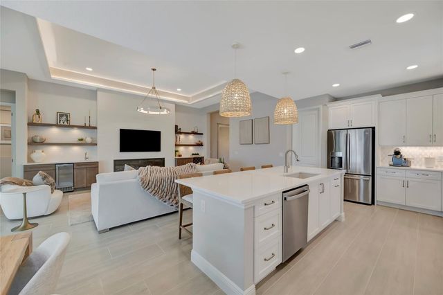 1124 WATERLINE COURT, Sarasota, FL 34240