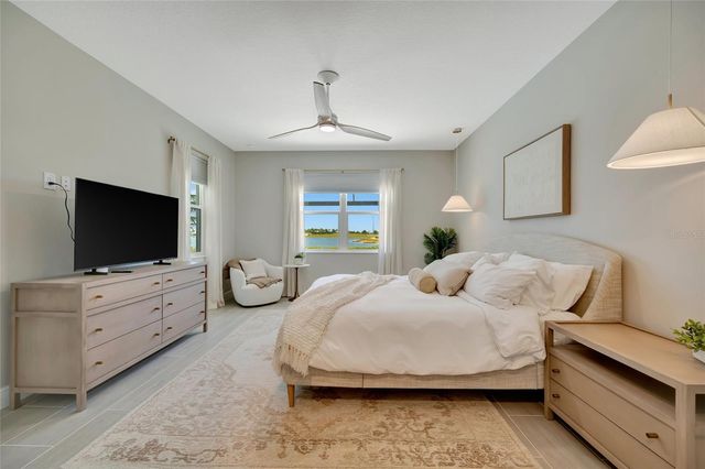 1124 WATERLINE COURT, Sarasota, FL 34240