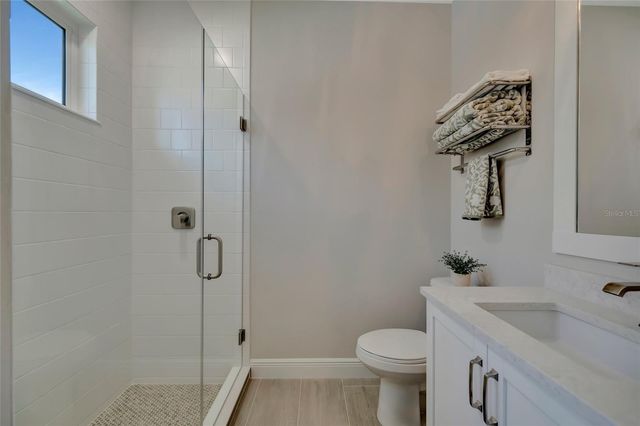 1124 WATERLINE COURT, Sarasota, FL 34240