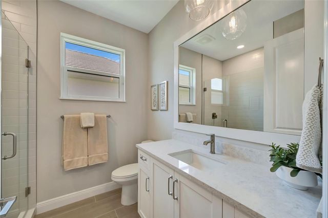 1124 WATERLINE COURT, Sarasota, FL 34240