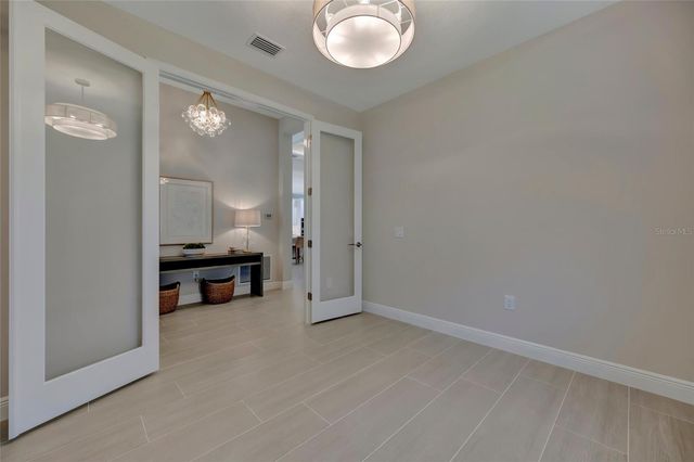 1124 WATERLINE COURT, Sarasota, FL 34240