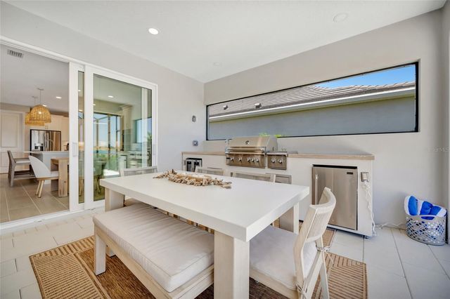 1124 WATERLINE COURT, Sarasota, FL 34240