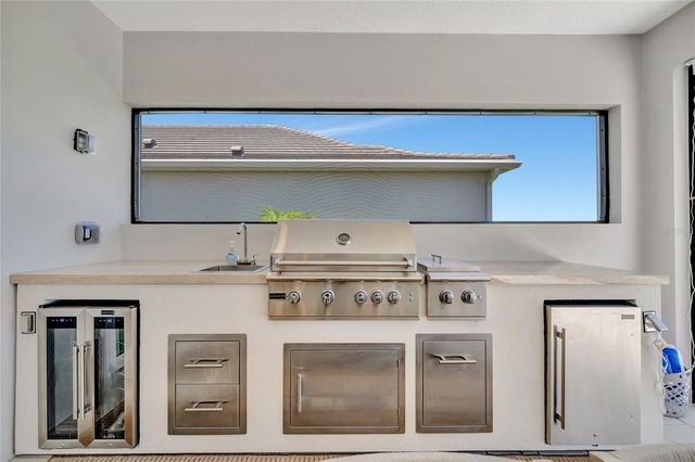 1124 WATERLINE COURT, Sarasota, FL 34240