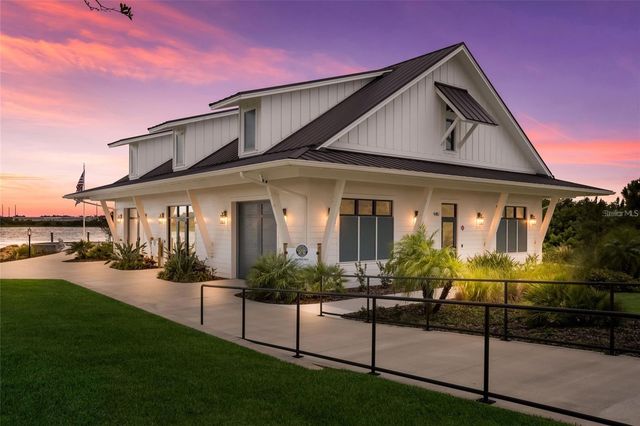 1124 WATERLINE COURT, Sarasota, FL 34240