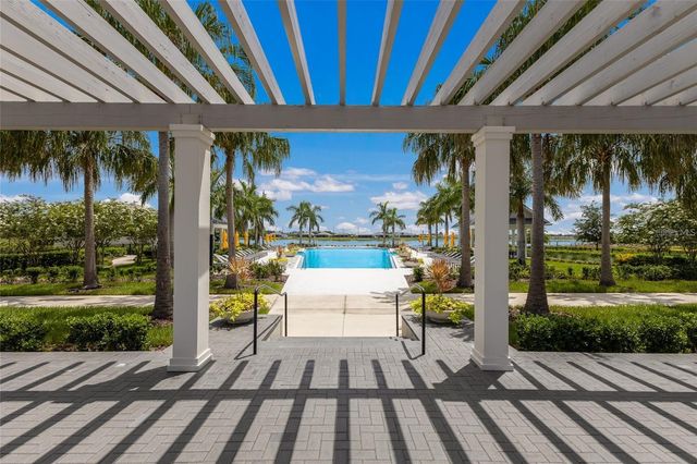 1124 WATERLINE COURT, Sarasota, FL 34240