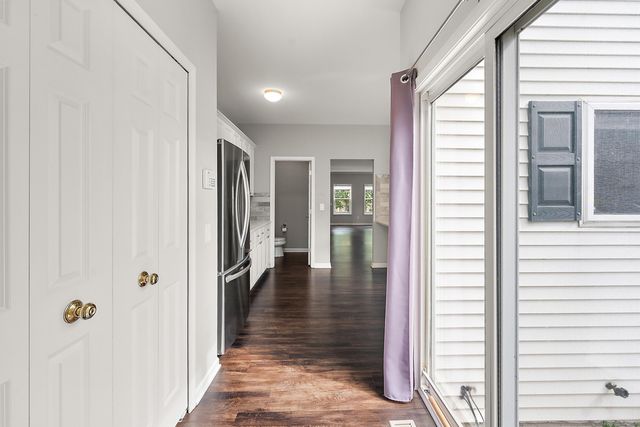 21729 Garrison Street, Dearborn, MI 48124