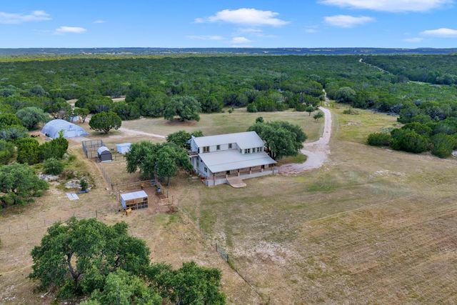 1500 Greer LN, Burnet, TX 78611