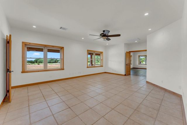 1500 Greer LN, Burnet, TX 78611