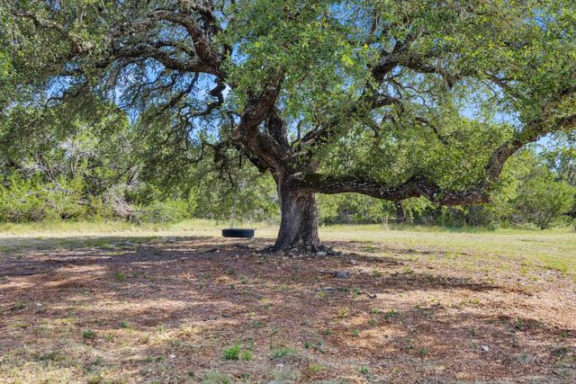1500 Greer LN, Burnet, TX 78611