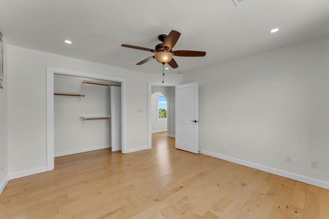 1500 Greer LN, Burnet, TX 78611