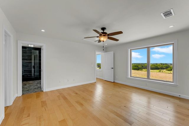 1500 Greer LN, Burnet, TX 78611