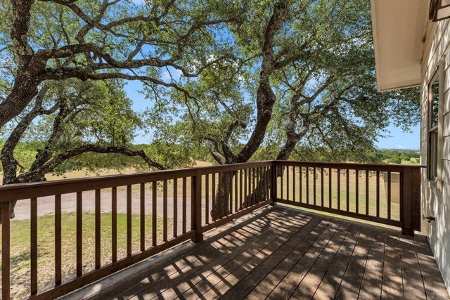 1500 Greer LN, Burnet, TX 78611