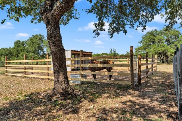 1500 Greer LN, Burnet, TX 78611