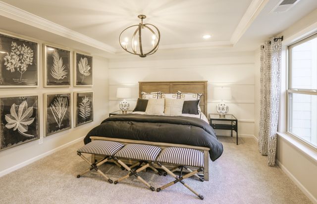 493 Jet Stream Dr, La Vergne, TN 37086