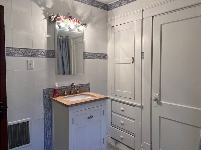 115 English Ave, Union Twp, PA 16101