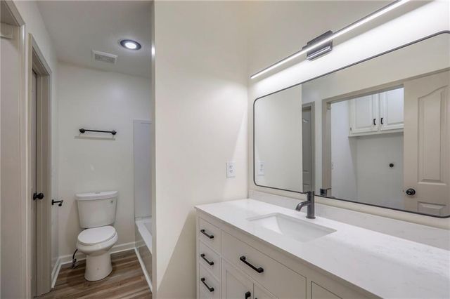 211 Gregg Street, Grain Valley, MO 64029