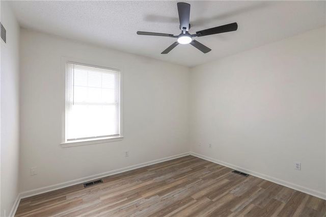 211 Gregg Street, Grain Valley, MO 64029