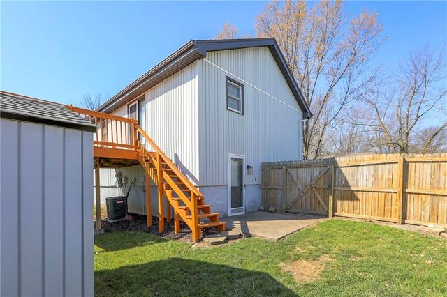 211 Gregg Street, Grain Valley, MO 64029