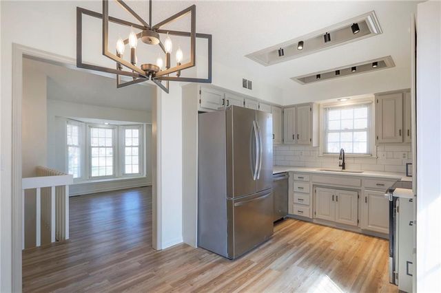 211 Gregg Street, Grain Valley, MO 64029