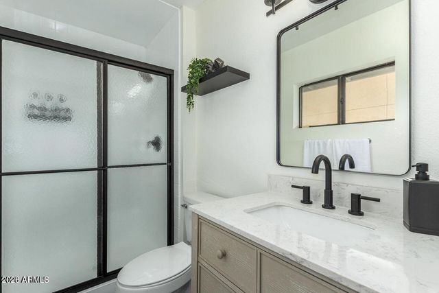 4511 N 31ST Place, Phoenix, AZ 85016