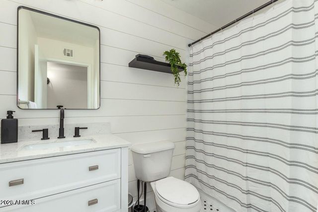 4511 N 31ST Place, Phoenix, AZ 85016