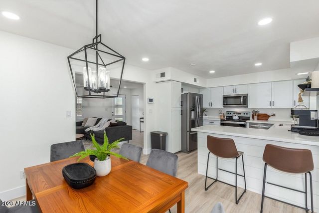 4511 N 31ST Place, Phoenix, AZ 85016